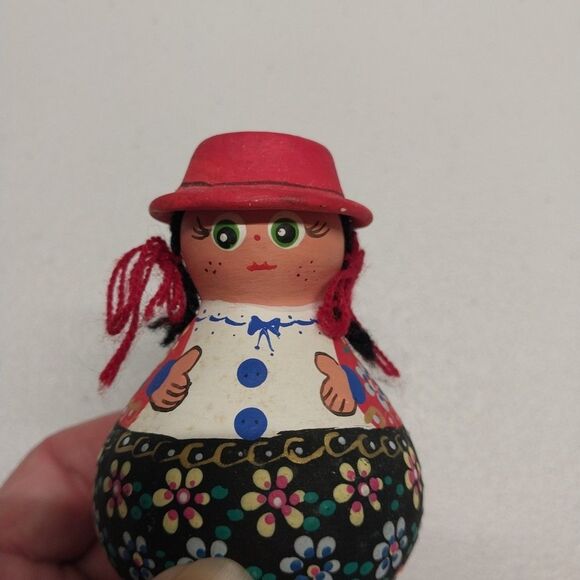 Vintage Folk Art Hand Painted Salt & Pepper Shakers + Toothpick Holder Pottery - Picture 13 of 15